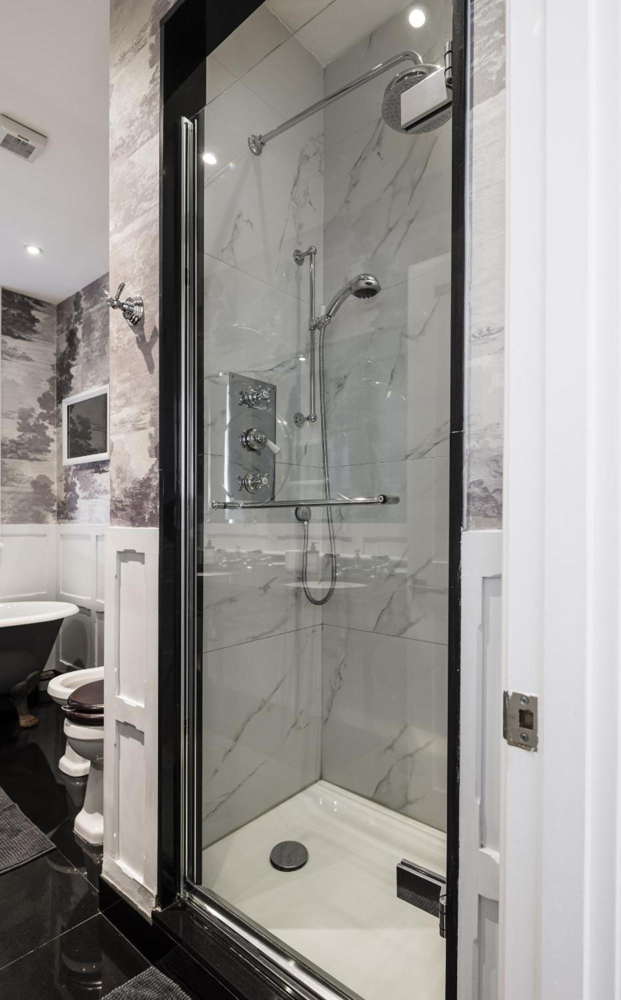 Apartment The Connaught *
